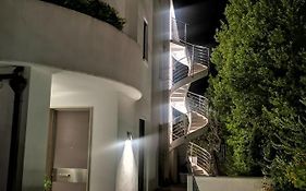 Santa Lucia Home